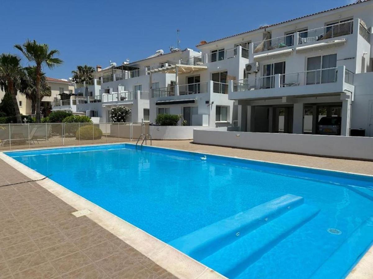 H&O Alina Sunset Apartment Paphos Luaran gambar