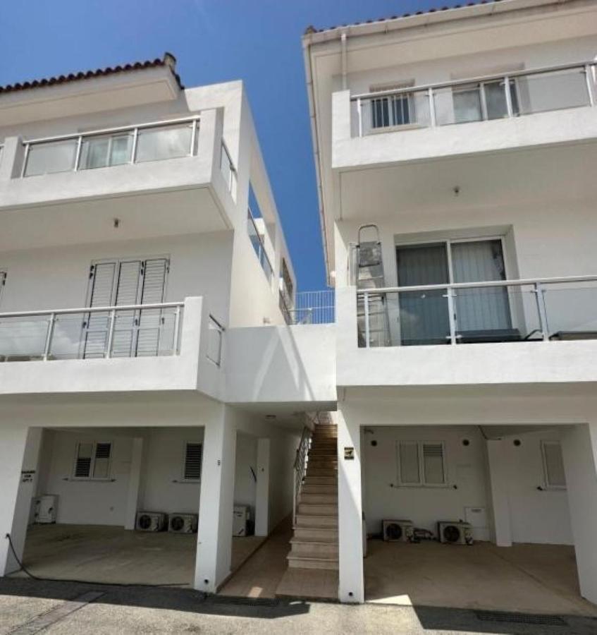 H&O Alina Sunset Apartment Paphos Luaran gambar