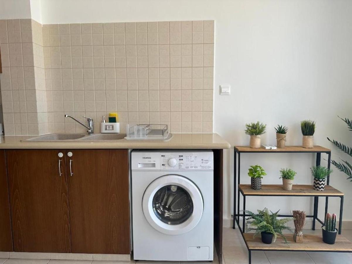 H&O Alina Sunset Apartment Paphos Luaran gambar