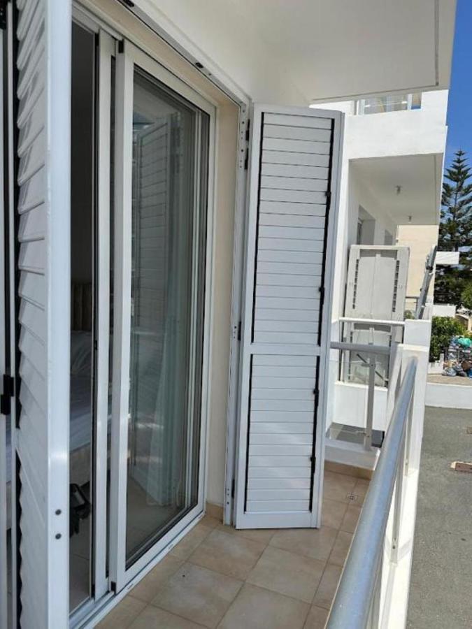 H&O Alina Sunset Apartment Paphos Luaran gambar