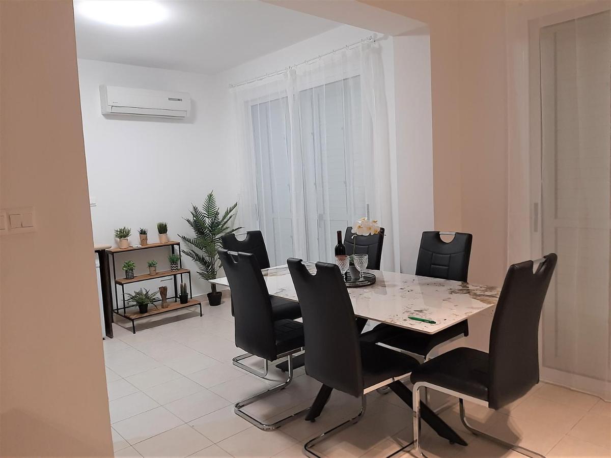 H&O Alina Sunset Apartment Paphos Luaran gambar